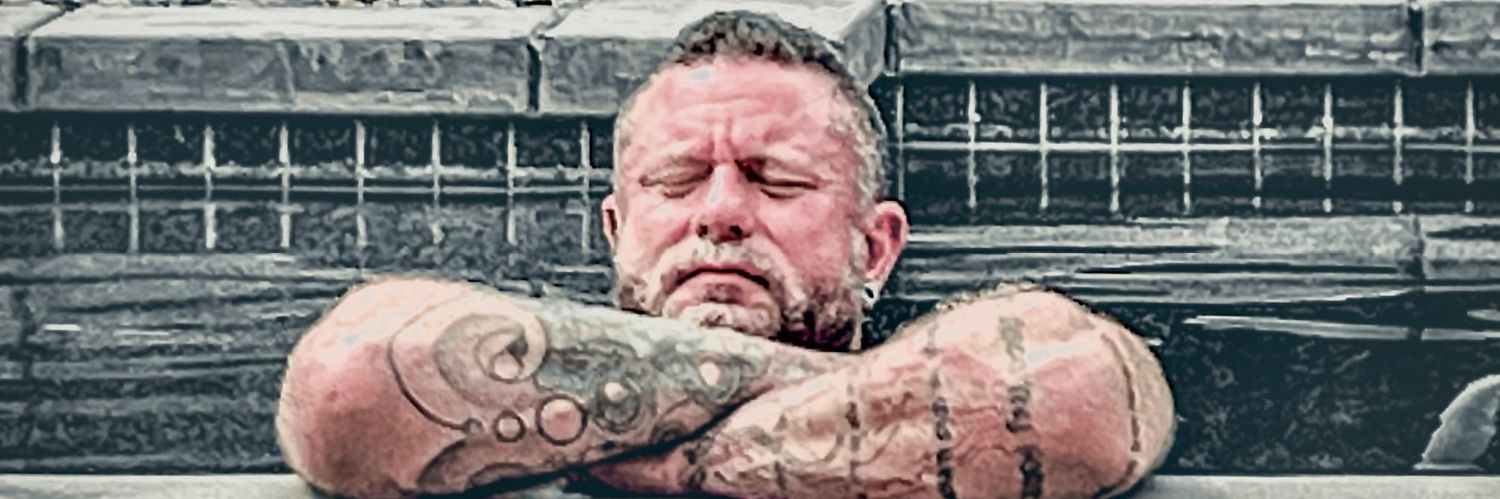 Charlie Harding (@mrchardingxxx) / Posts / X