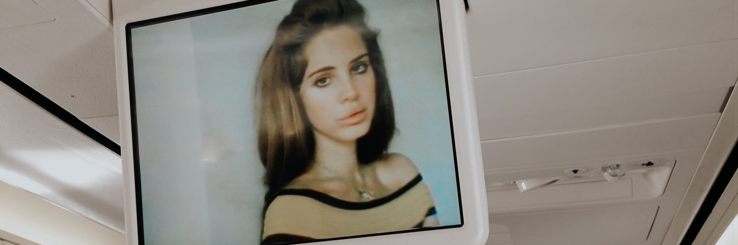 juliabvb's profile banner image