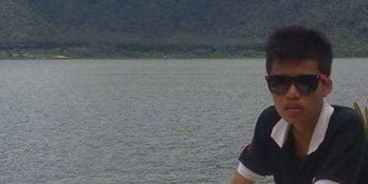 zollaarief's profile banner image