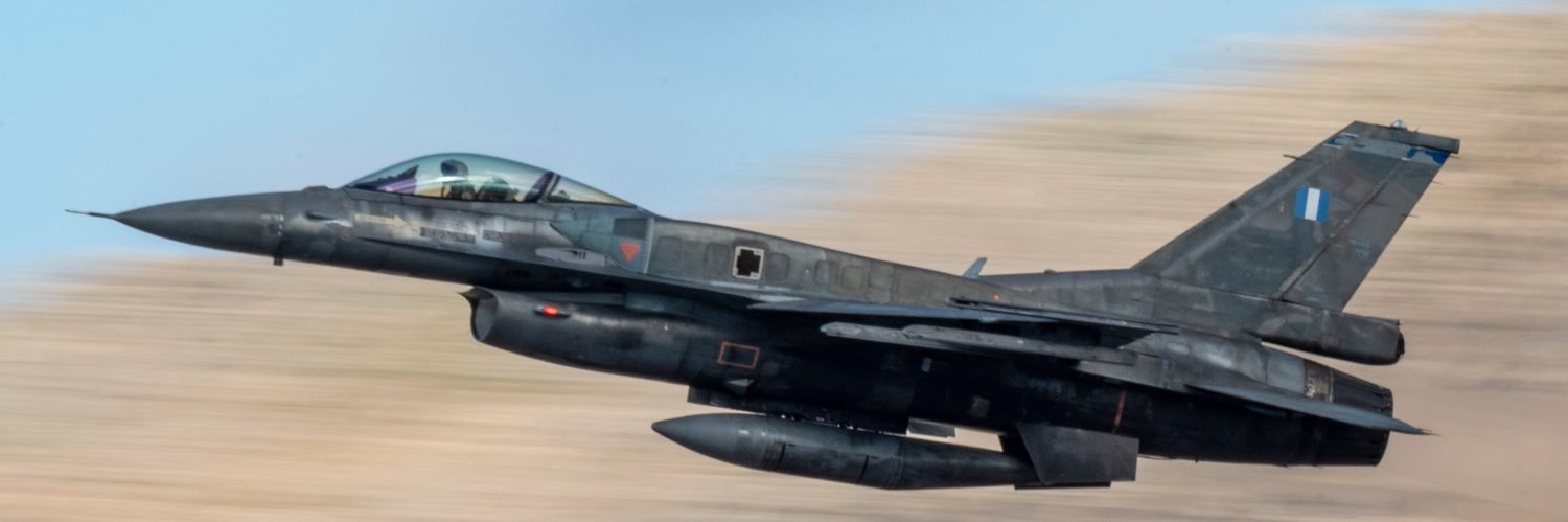 miketsik's profile banner image