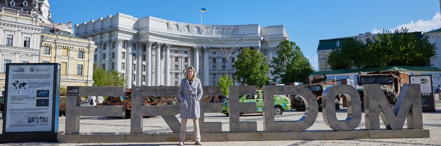 Queeny Rajkowski's banner