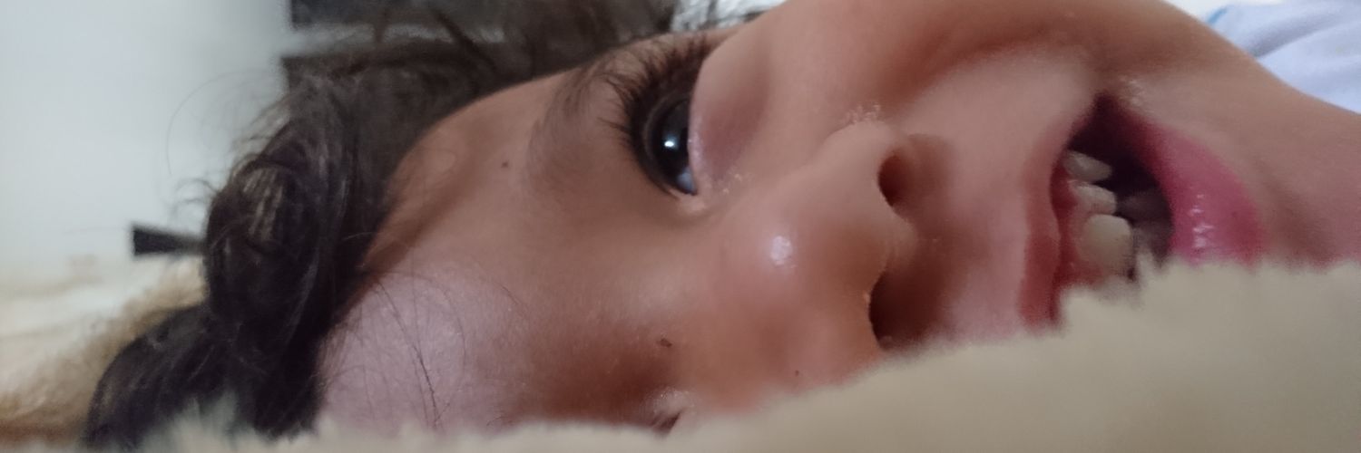 yemim12's profile banner image