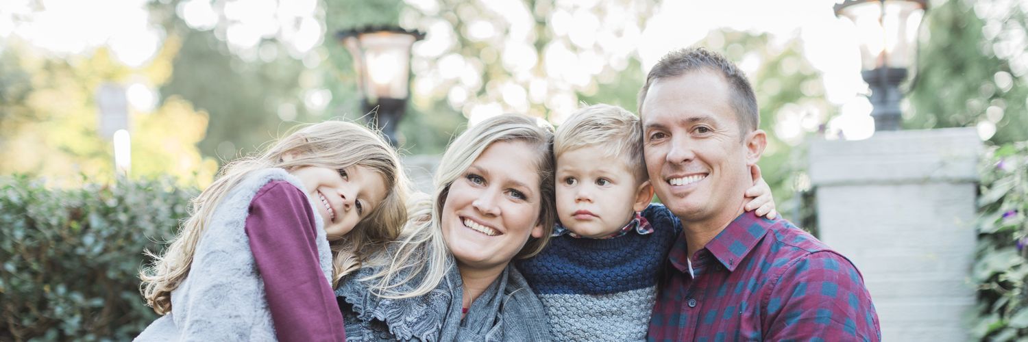 FamousAmosHomes's profile banner image