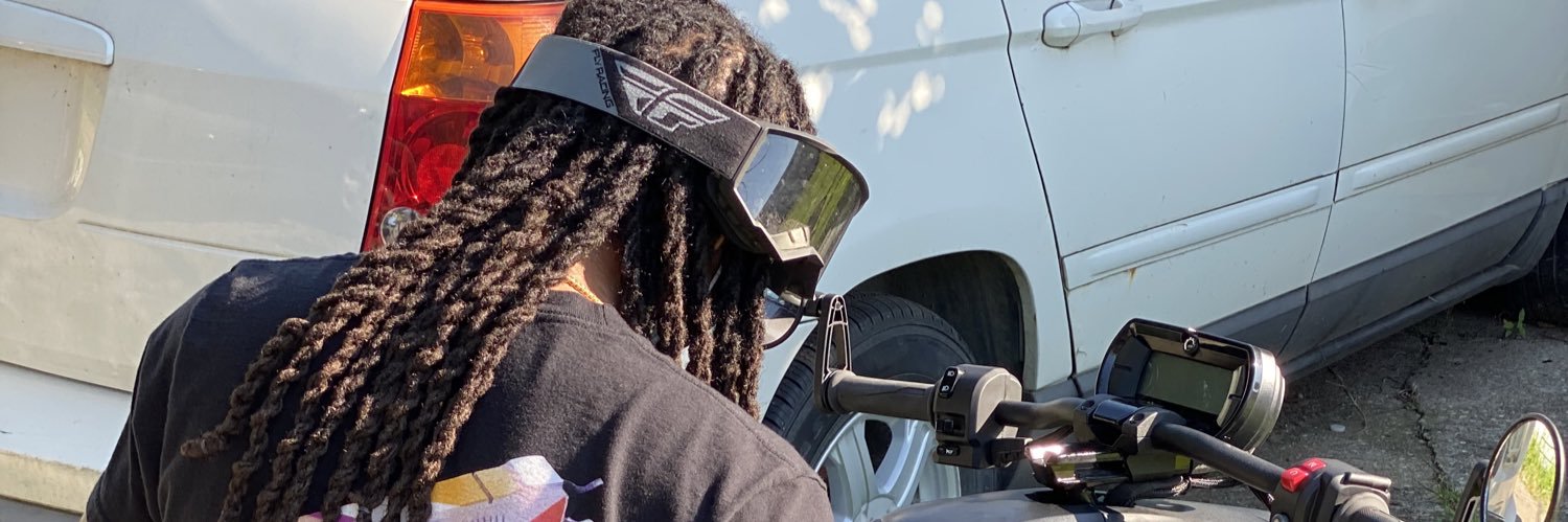 Dnell_3's profile banner image