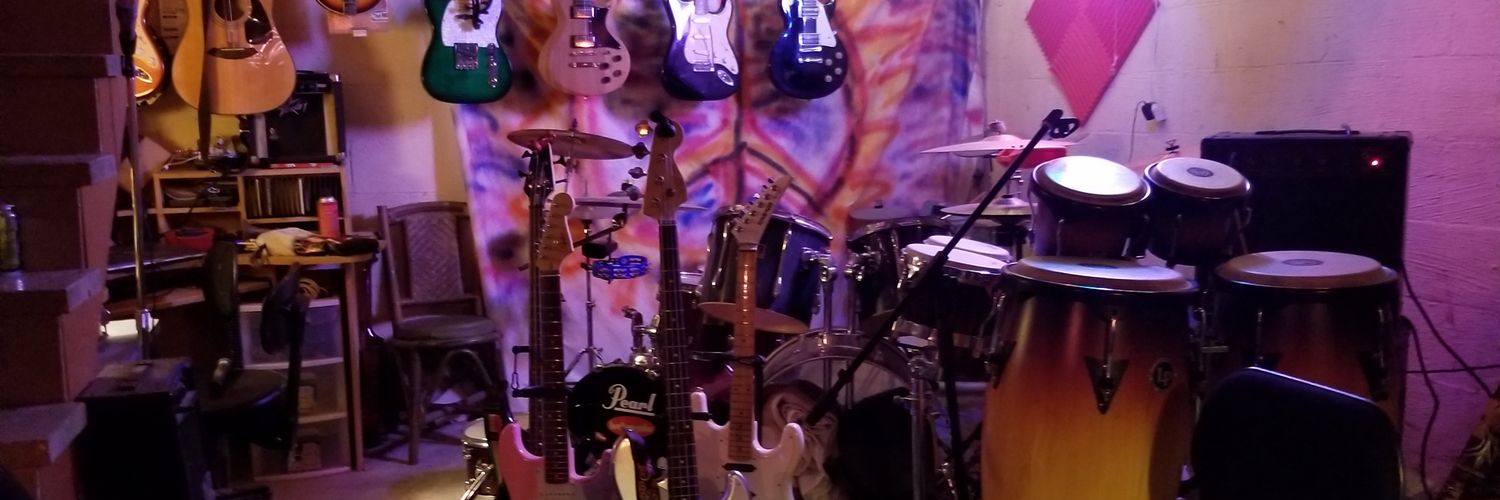 gratepool's profile banner image