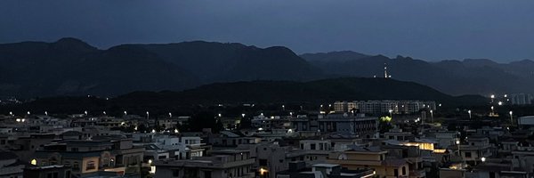sunflowermochii Profile Banner