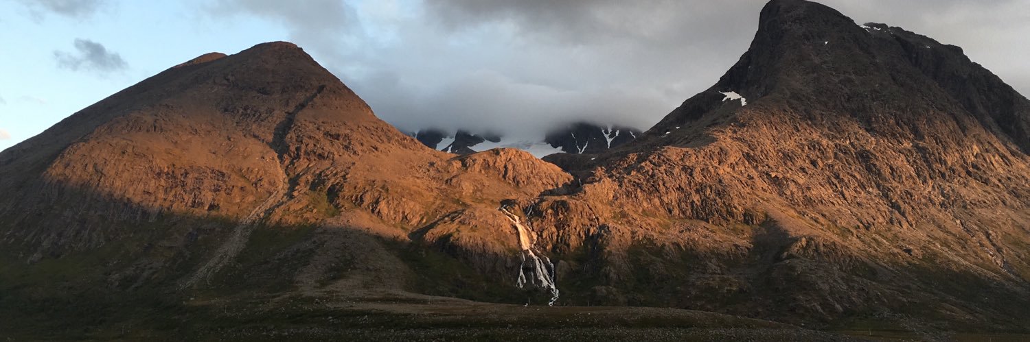 katieelindquist's profile banner image