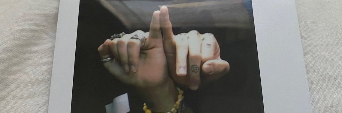 whoseok's profile banner image