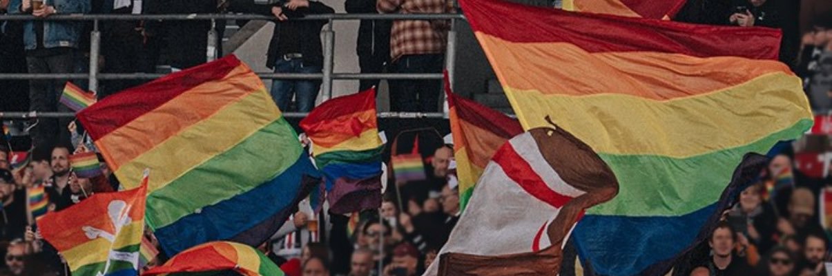 KellyMitK_'s profile banner image