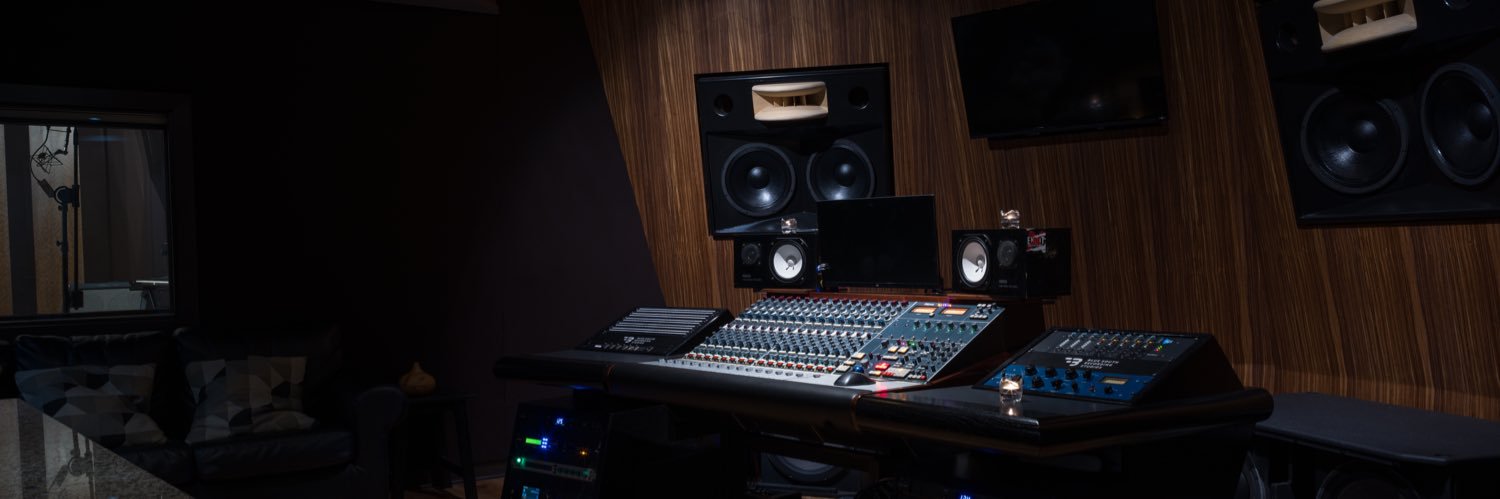 bluerecording's profile banner image