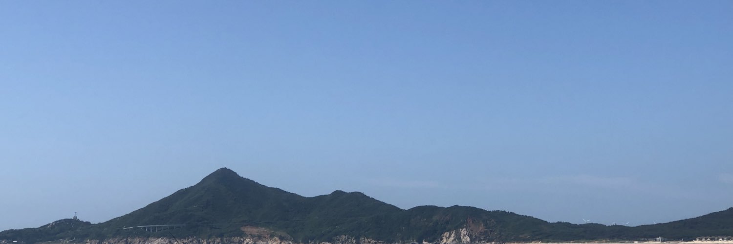 zyqbloom's profile banner image