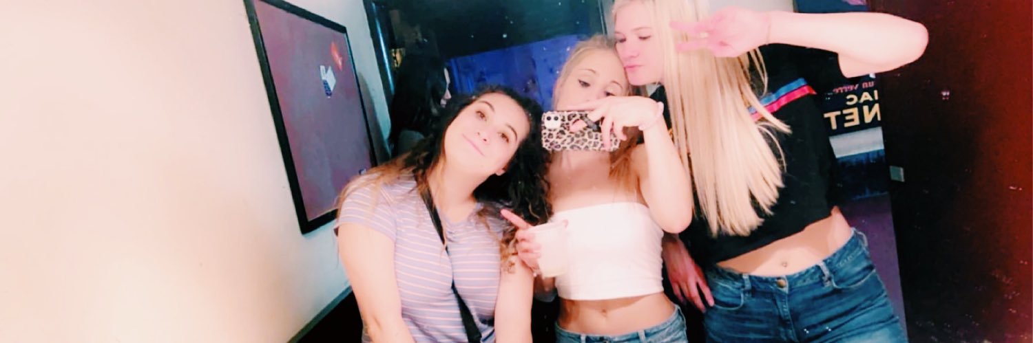 baileejay's profile banner image