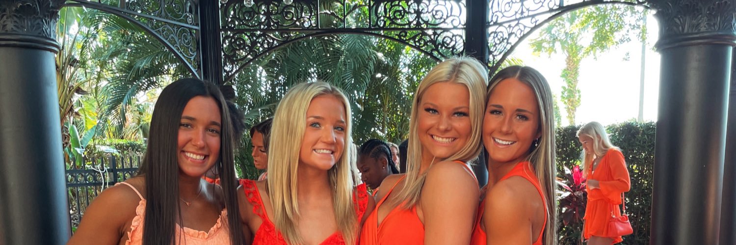 Hailey_Sutton13's profile banner image