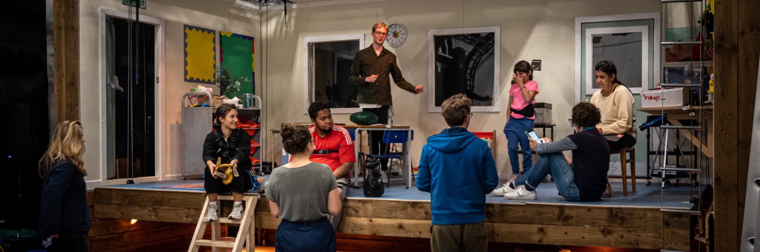 curious directive banner