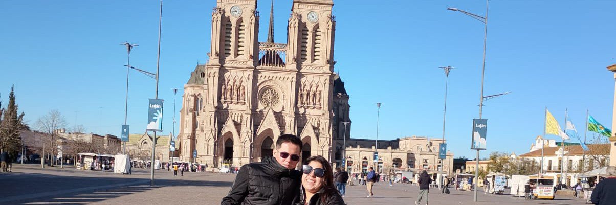 luisanacande's profile banner image