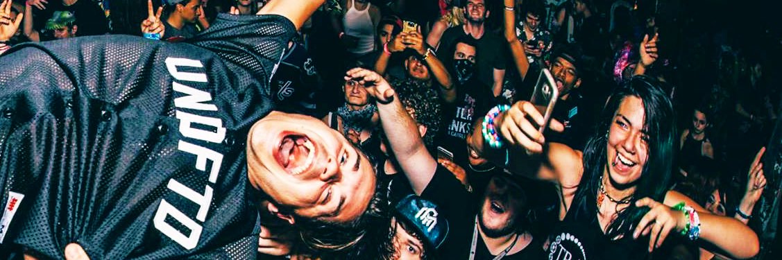 HERMCRAZIE21's profile banner image