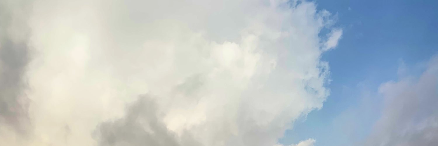 dindaeap's profile banner image