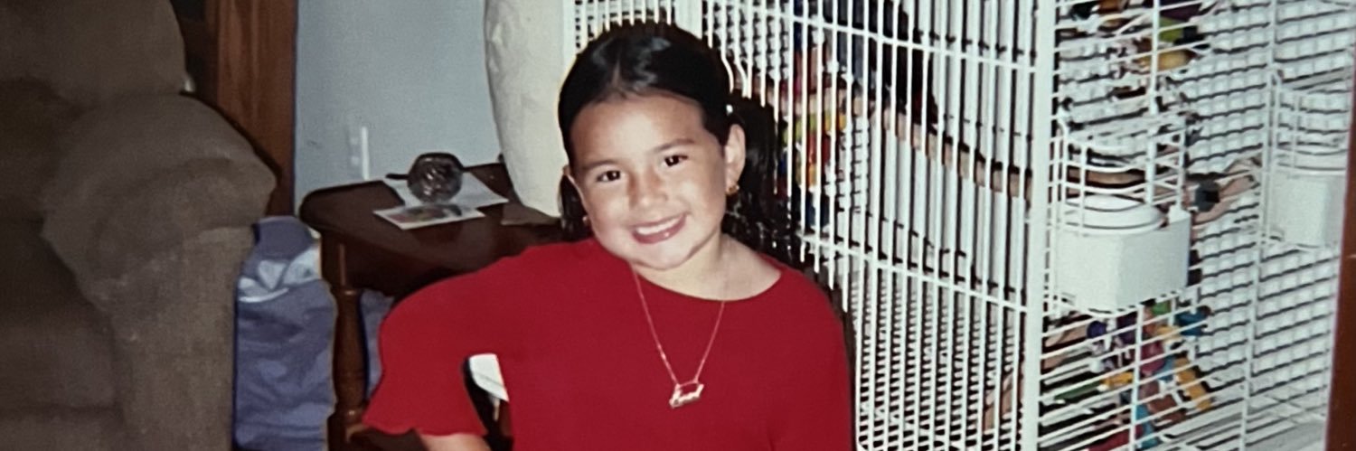 MiaInchaurregui's profile banner image