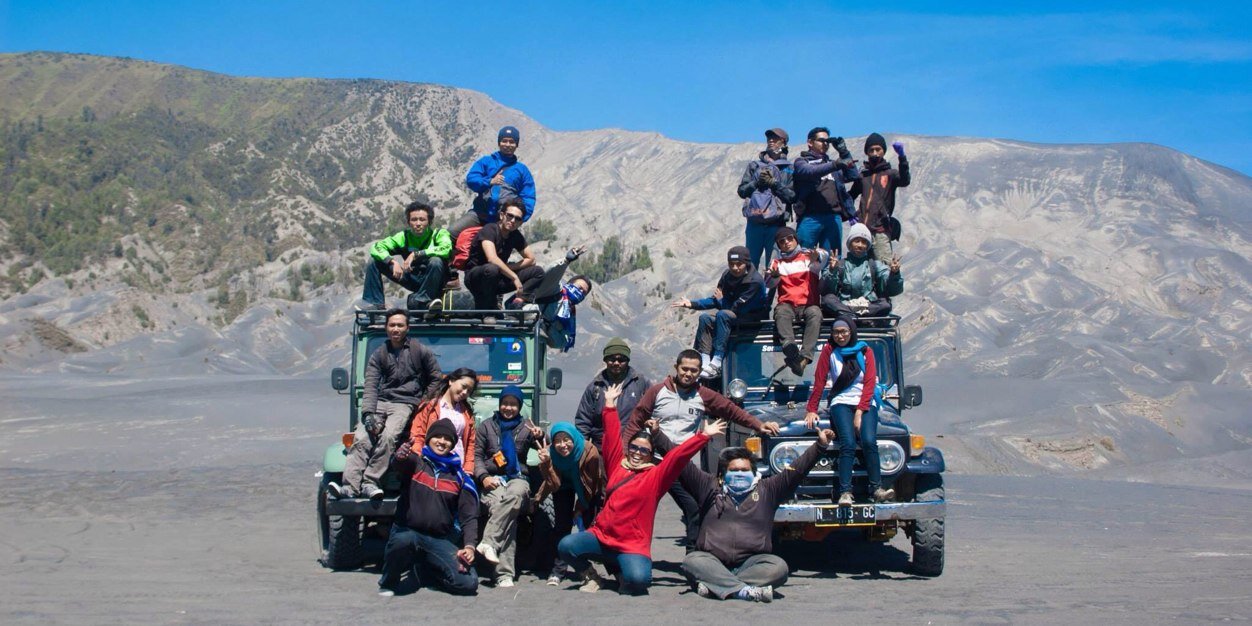 okinay's profile banner image