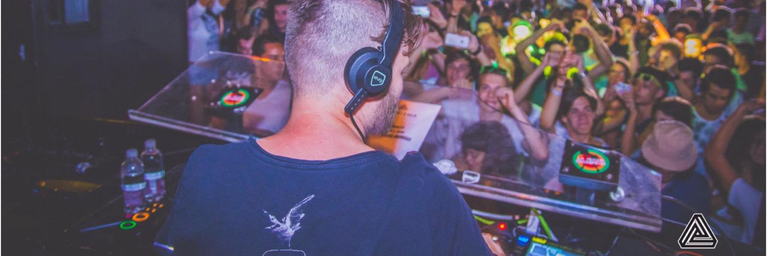 lucaguerrini_'s profile banner image