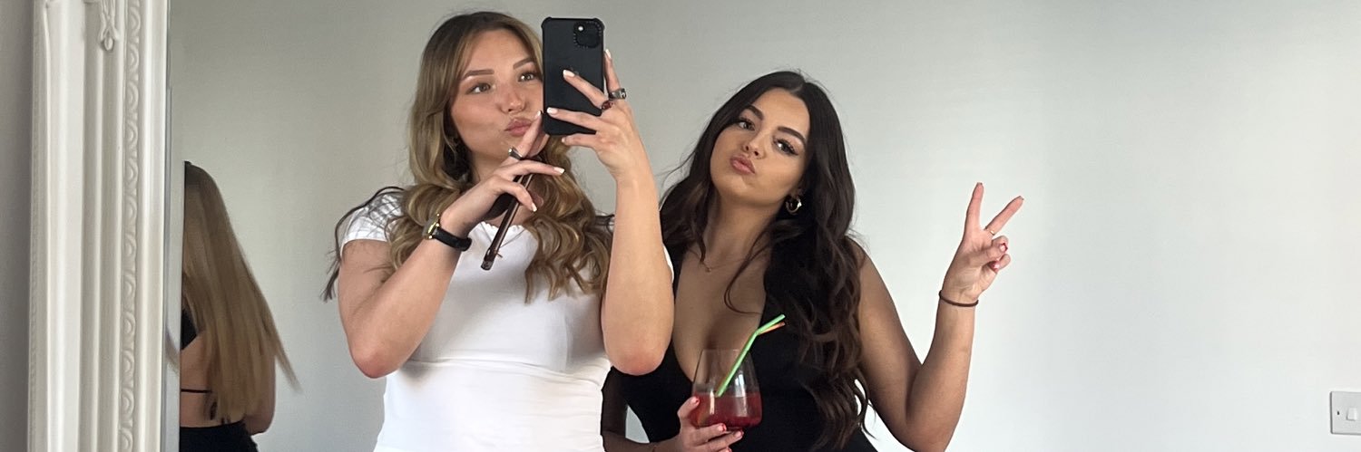molliegilbert_'s profile banner image