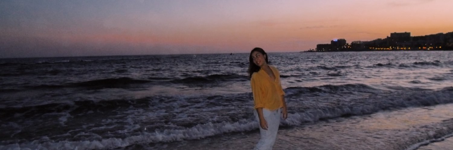 Meerira_'s profile banner image