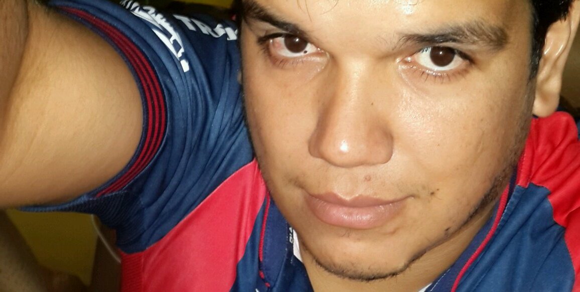 mercado_vic's profile banner image