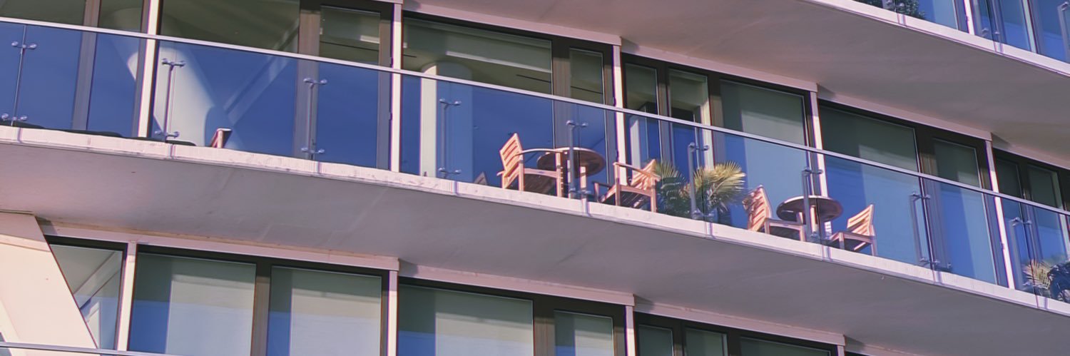 V for Visionary banner