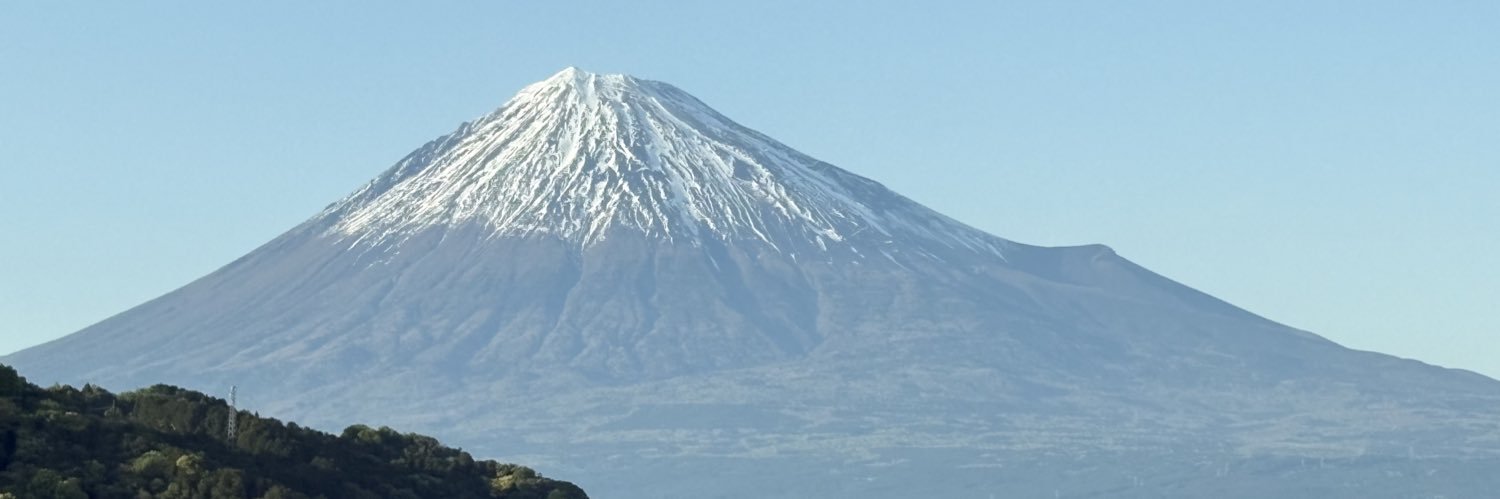 zatuamach's profile banner image