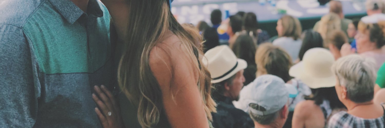 loveriss2's profile banner image