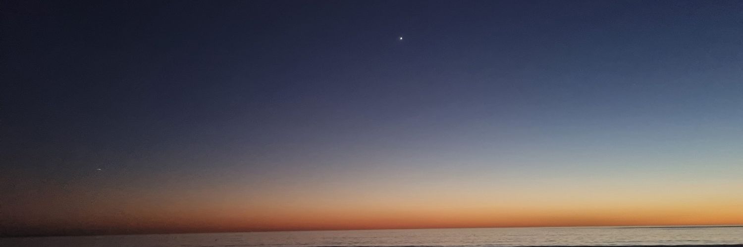 134340moon's profile banner image