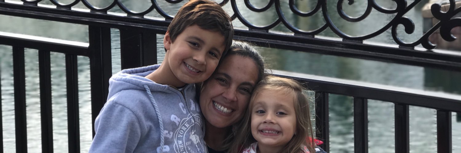 Sturniolo's profile banner image