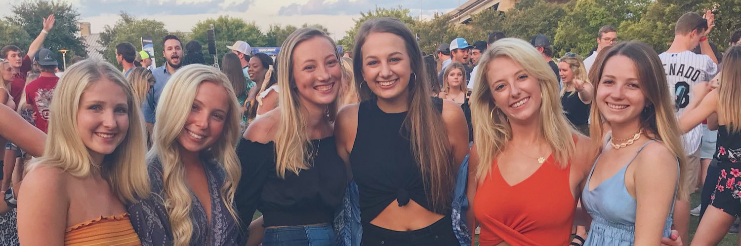 rileyphillips_'s profile banner image
