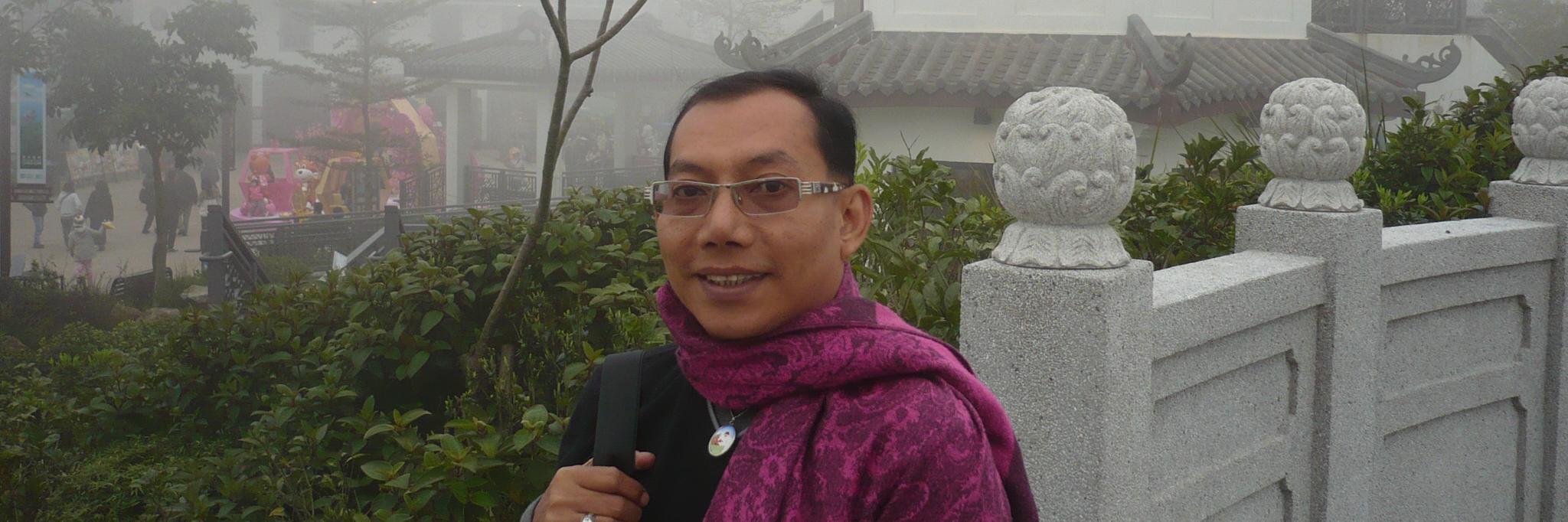 charoenphetchar's profile banner image
