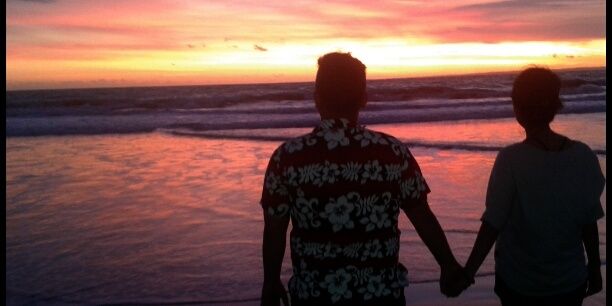 Dewi_Mustika5's profile banner image