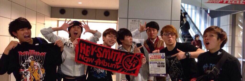xru811's profile banner image