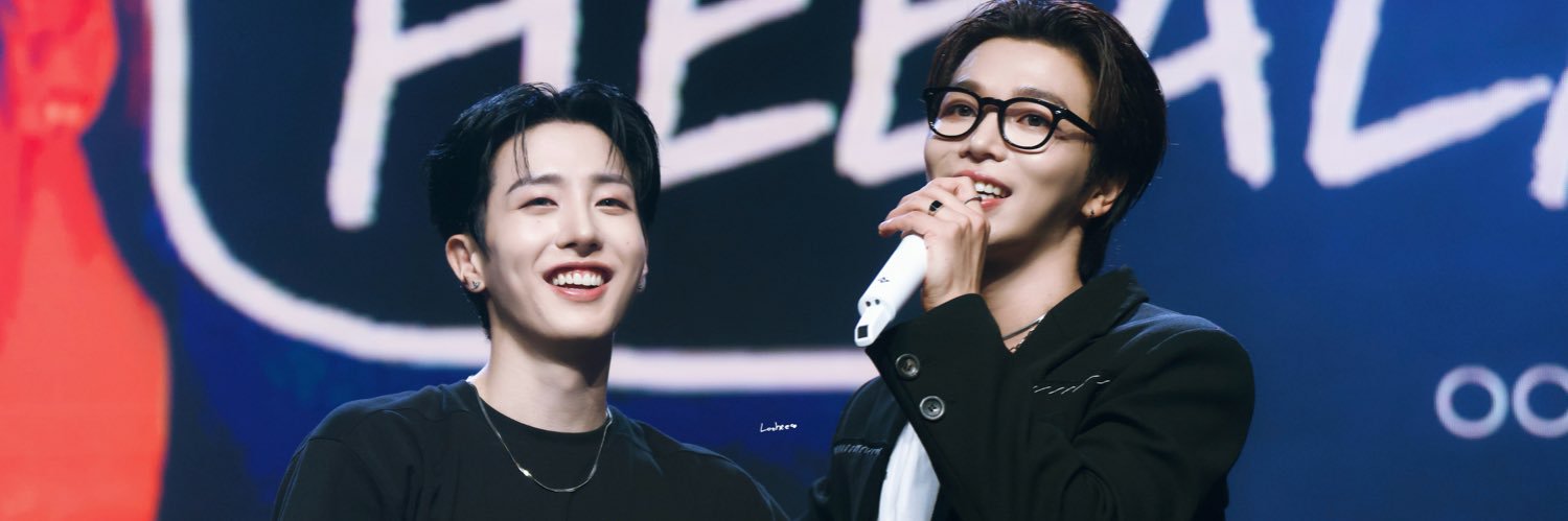 loohee_pics's profile banner image