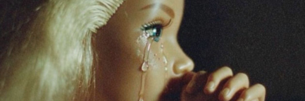 Ariana Christine 🖤 banner