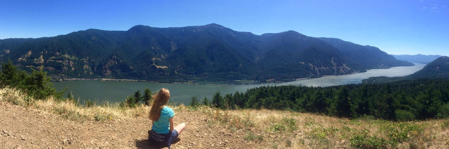 Dr. Amanda DeCardy  (she/her) banner