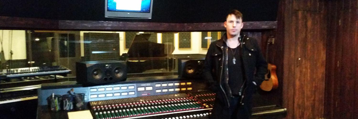 Samghodsisound's profile banner image