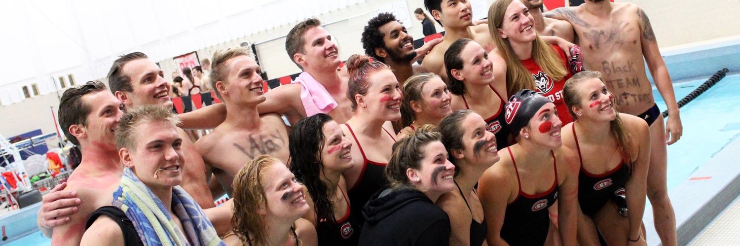 AnnieHartless's profile banner image