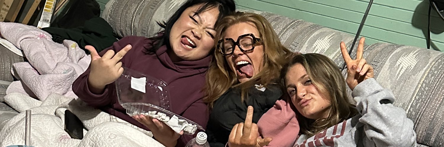 cayennebup's profile banner image