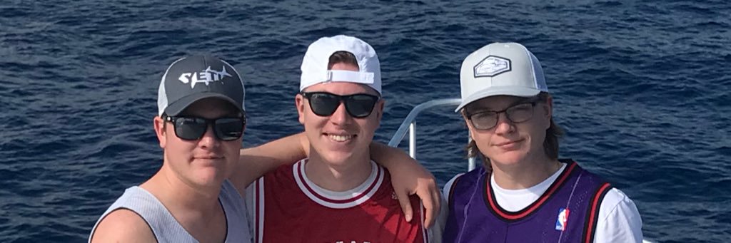 yesmarddot's profile banner image