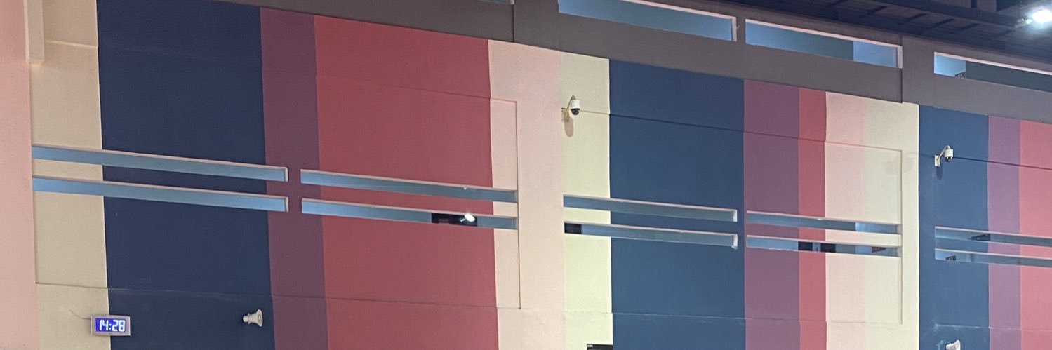 ad_liy's profile banner image