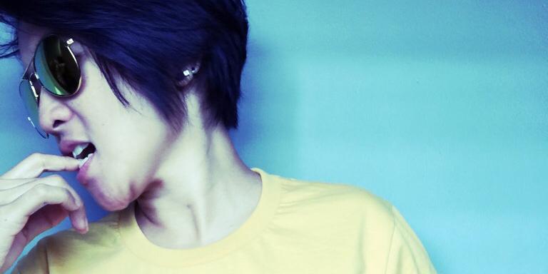 Chompoholic's profile banner image