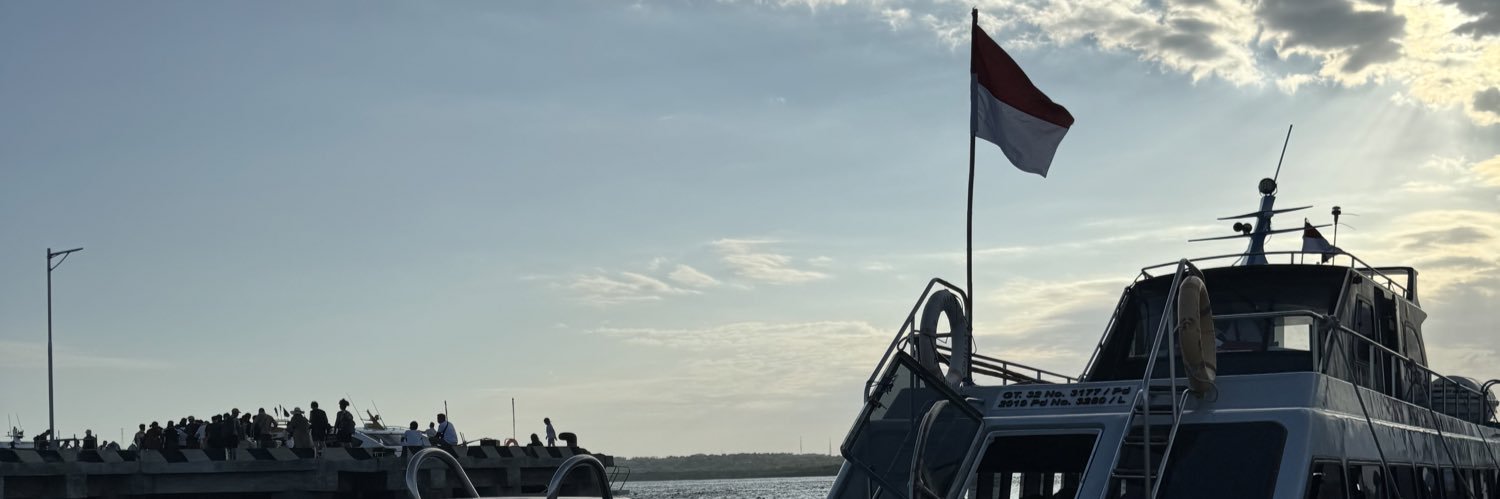 fierarieza's profile banner image