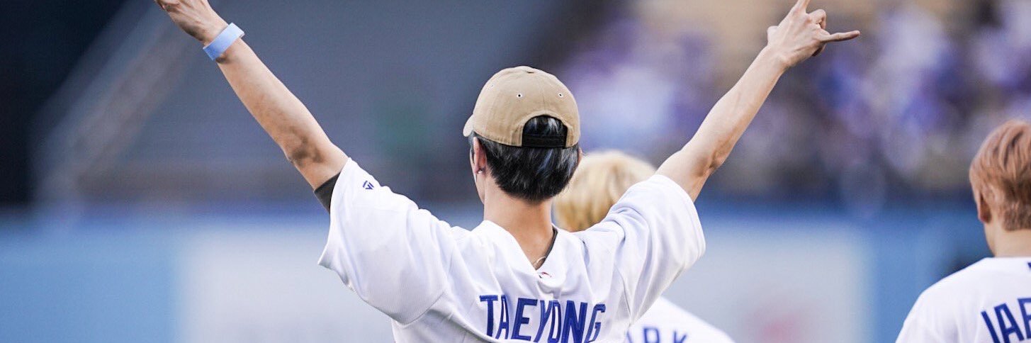 aly_chie's profile banner image