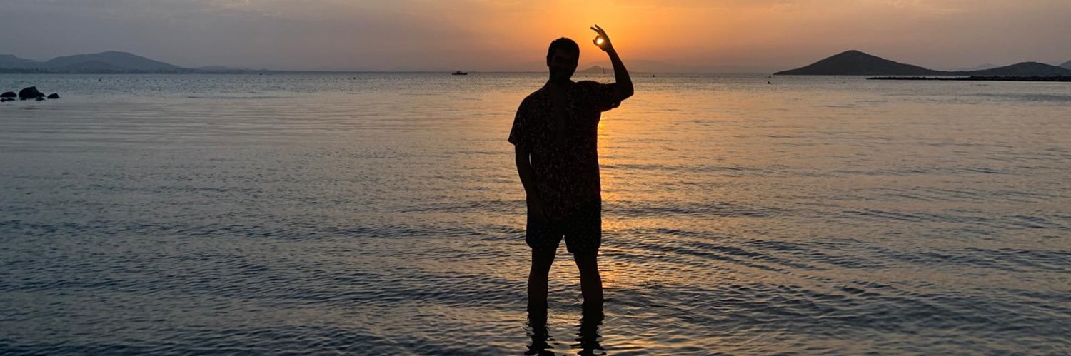 ManuEsManu's profile banner image
