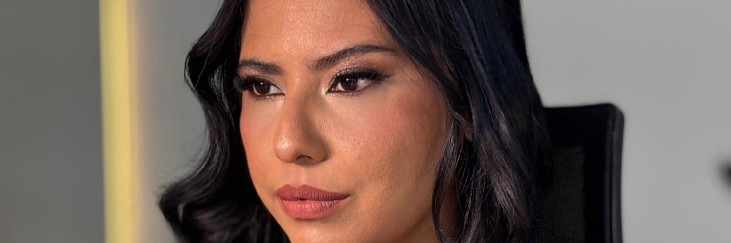KarineRoberts's profile banner image