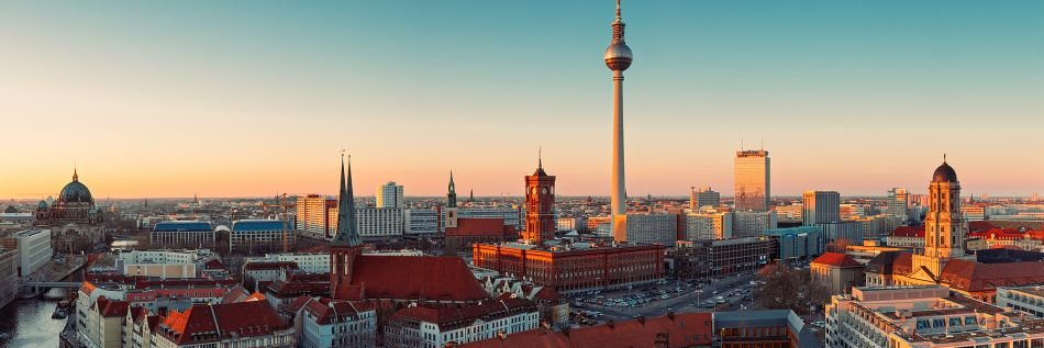 Ayden Férdeline banner